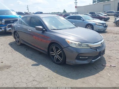 1HGCR2F50GA****** 2016 Honda Accord