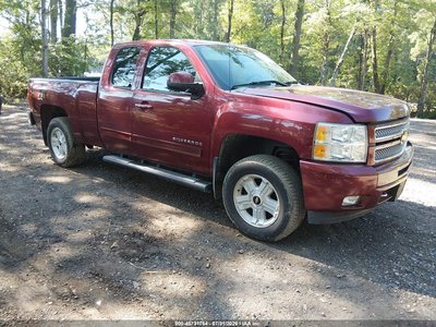 1GCRKSE70DZ****** 2013 Chevrolet Silverado 1500