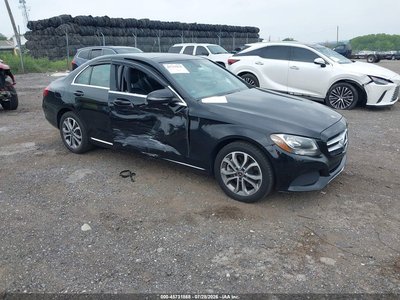 WDDWF4KB9JR****** 2018 Mercedes-Benz C 300