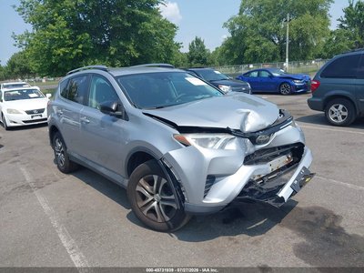 2T3BFREV2JW****** 2018 Toyota RAV4