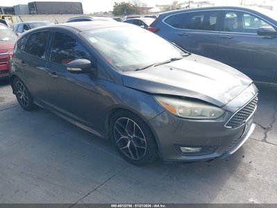 1FADP3K29GL****** 2016 Ford Focus