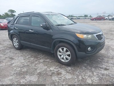 5XYKT4A65CG****** 2012 Kia Sorento