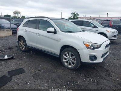 2014 Mitsubishi Outlander