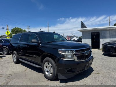 1GNSKHKC5HR****** 2017 Chevrolet Suburban
