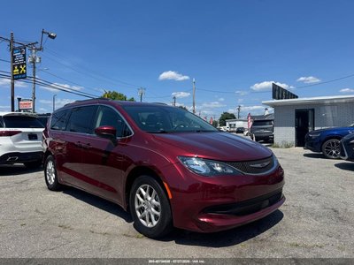 2021 Chrysler Voyager