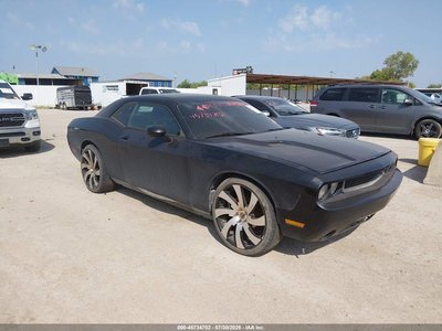 2C3CDYAG8EH****** 2014 Dodge Challenger