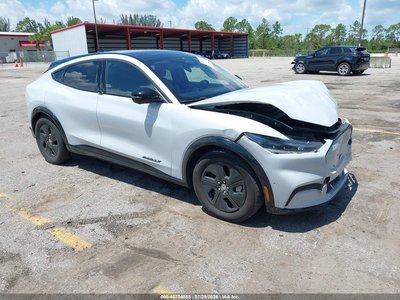 2021 Ford Mustang Mach-E