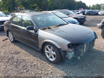 JN1DA31D22T****** 2002 Nissan Maxima