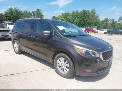 KNDMB5C15F6****** 2015 Kia Sedona