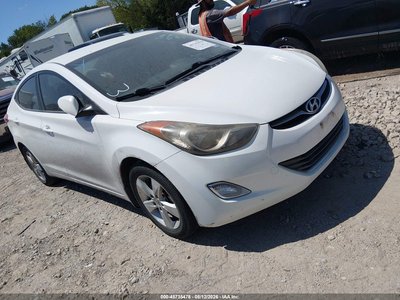 5NPDH4AE8DH****** 2013 Hyundai Elantra