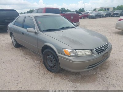 2000 Toyota Camry