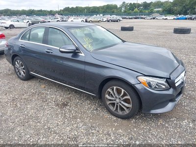2015 Mercedes-Benz C 300