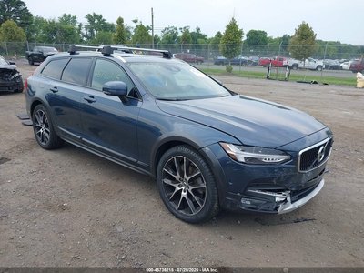 YV4A22NL0J1****** 2018 Volvo V90