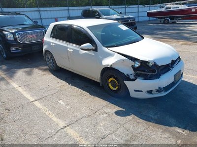 WVWDM7AJ0DW****** 2013 Volkswagen Golf