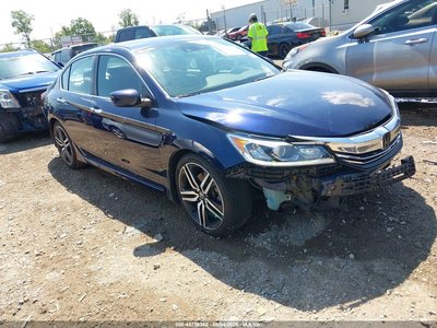 1HGCR2F68HA****** 2017 Honda Accord