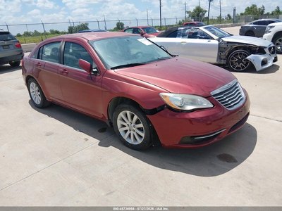 1C3CCBBB6DN****** 2013 Chrysler 200