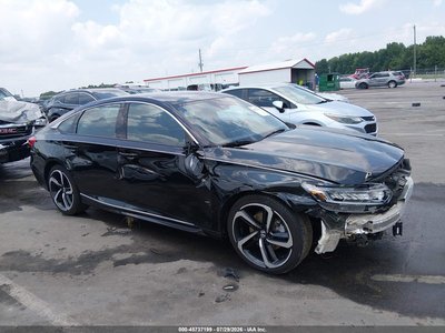 1HGCV1F36JA****** 2018 Honda Accord