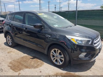 1FMCU0GD4KU****** 2019 Ford Escape