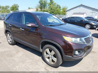 5XYKU4A22CG****** 2012 Kia Sorento