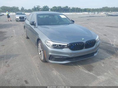 WBAJA9C54JB****** 2018 BMW 5 Series