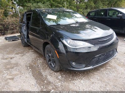 2018 Chrysler Pacifica