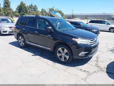 5TDDK3EH4CS****** 2012 Toyota Highlander