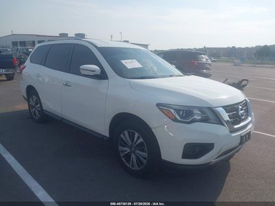2020 Nissan Pathfinder