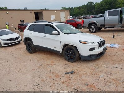 1C4PJLCB9GW****** 2016 Jeep Cherokee