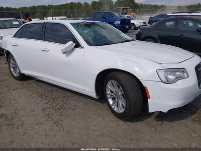 2C3CCAAG4MH****** 2021 Chrysler 300
