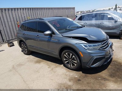 3VVRB7AX5PM****** 2023 Volkswagen Tiguan