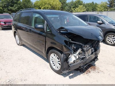 2012 Toyota Sienna