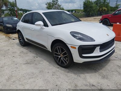 WP1AA2A54NL****** 2022 Porsche Macan