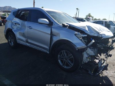 5XYZT3LB2HG****** 2017 Hyundai Santa Fe
