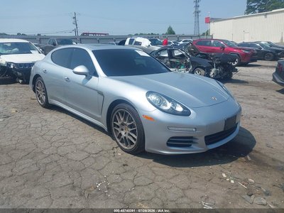 WP0AA2A77GL****** 2016 Porsche Panamera