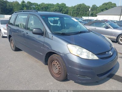 5TDZK23C58S****** 2008 Toyota Sienna