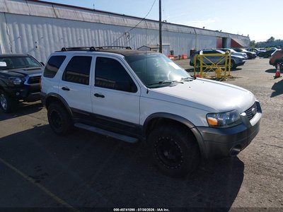 1FMCU93156K****** Salvage and Wrecked 2006 Ford Escape in Portland