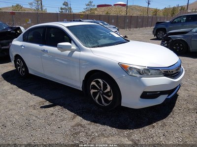 1HGCR3F85GA****** 2016 Honda Accord
