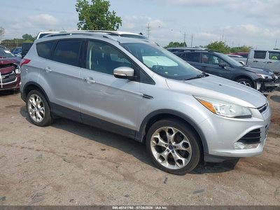 1FMCU9J9XFU****** 2015 Ford Escape
