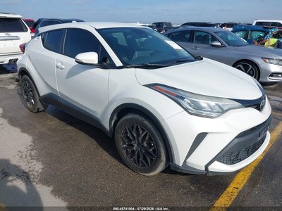 NMTKHMBX4MR****** 2021 Toyota C-HR