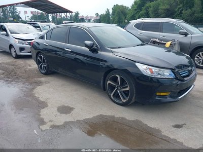 1HGCR2F5XFA****** 2015 Honda Accord