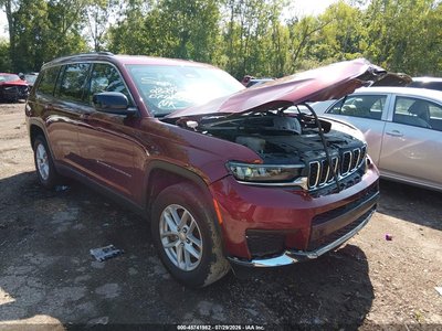 1C4RJKAG8P8****** 2023 Jeep Grand Cherokee Limited