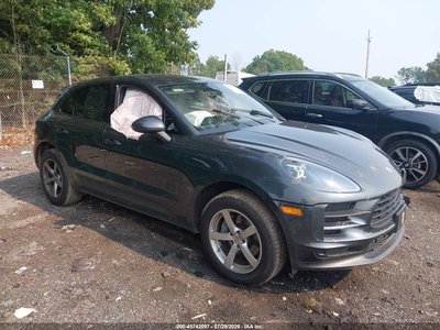 WP1AA2A54LL****** 2020 Porsche Macan