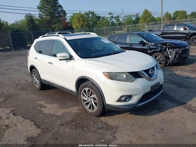 5N1AT2MV6FC****** 2015 Nissan Rogue