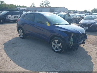 3CZRU6H57GM****** 2016 Honda HR-V