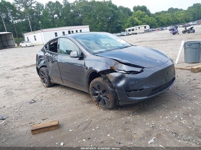 7SAYGDED8SA****** 2025 Tesla Model Y