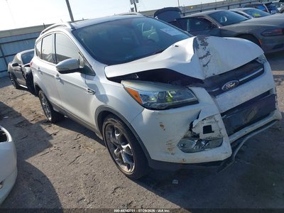 1FMCU0J98GU****** 2016 Ford Escape