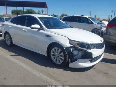 5XXGU4L32HG****** 2017 Kia Optima