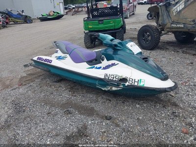 00000ZZNF22****** 1997 Sea-Doo Gtx5642