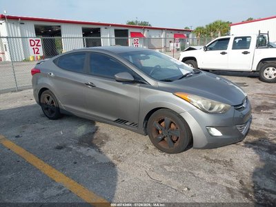 5NPDH4AE2DH****** 2013 Hyundai Elantra