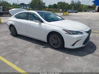 2024 Lexus ES